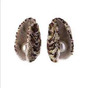 ISO Mignonne Gavigan Oyster earrings